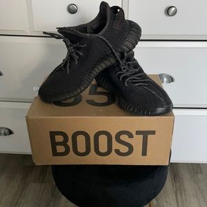 Yeezy Boost 350 V2 Adults